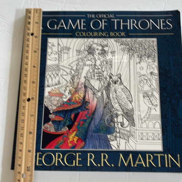 George R. R. Martin’s GAME OF THRONES Coloring Book - Picture 10 of 11